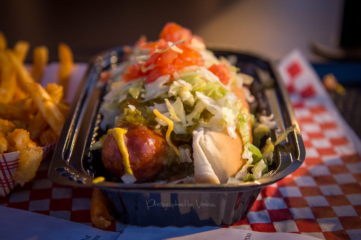 Pink's Hot Dog, North Hollywood, California