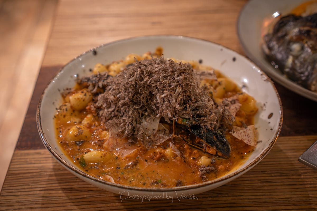 Glen Ellen Star, Glen Ellen, California