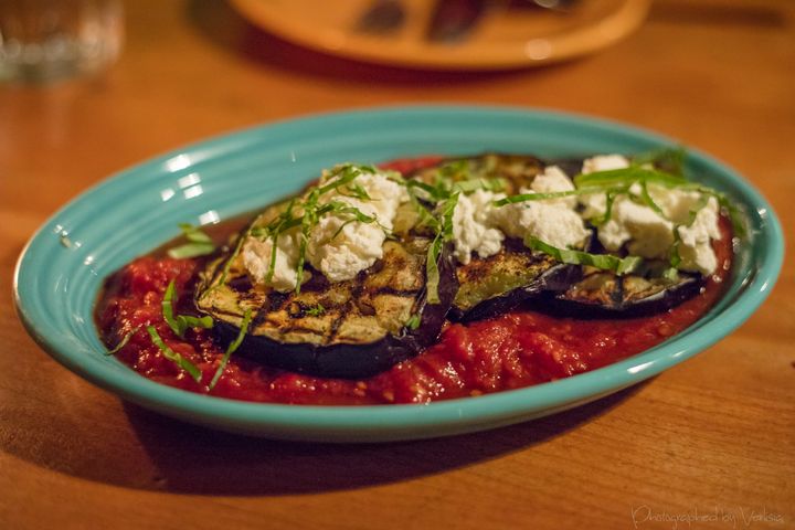 Tapa Bar, Victoria, Canada